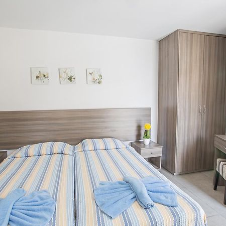 Merab Napa Suites Ayia Napa Exterior foto